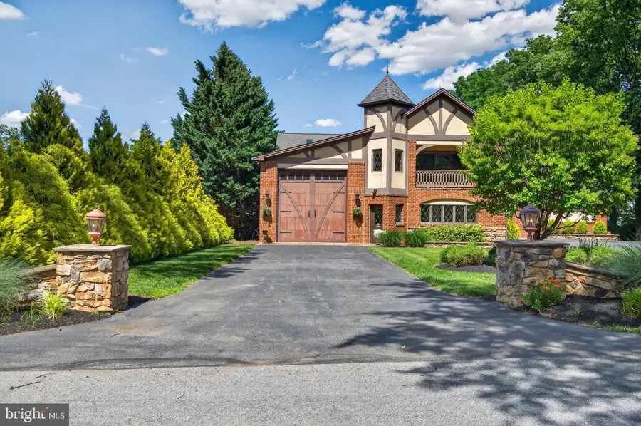 85 Greenwood Circle, Wormleysburg, PA 17043 - #3