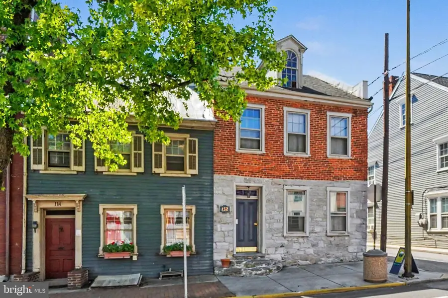 132 S Hanover St, Carlisle, PA 17013 - #2