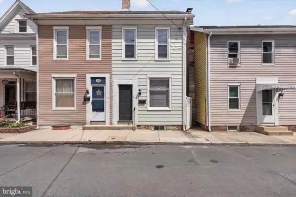 115 E Locust St, MECHANICSBURG, PA 17055