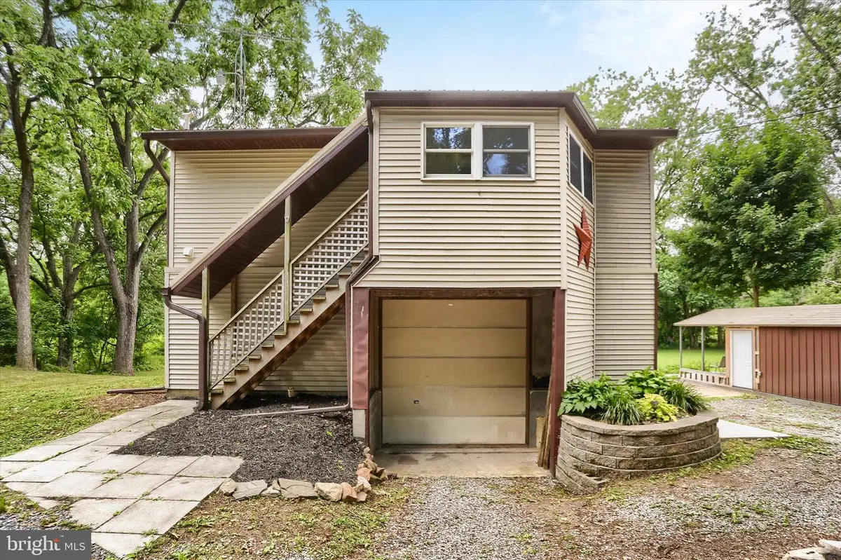 105 Elk Dr, Carlisle, PA 17015 - #1