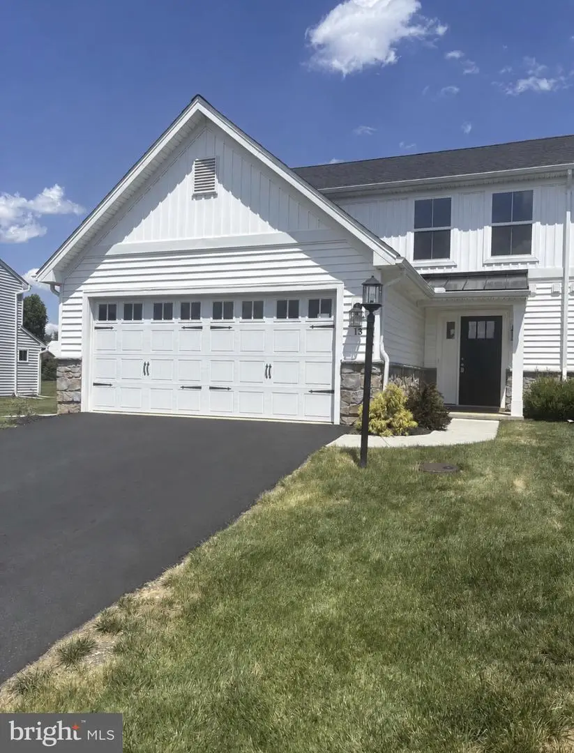 13 Shillington Ln #8, Carlisle, PA 17013 - #1