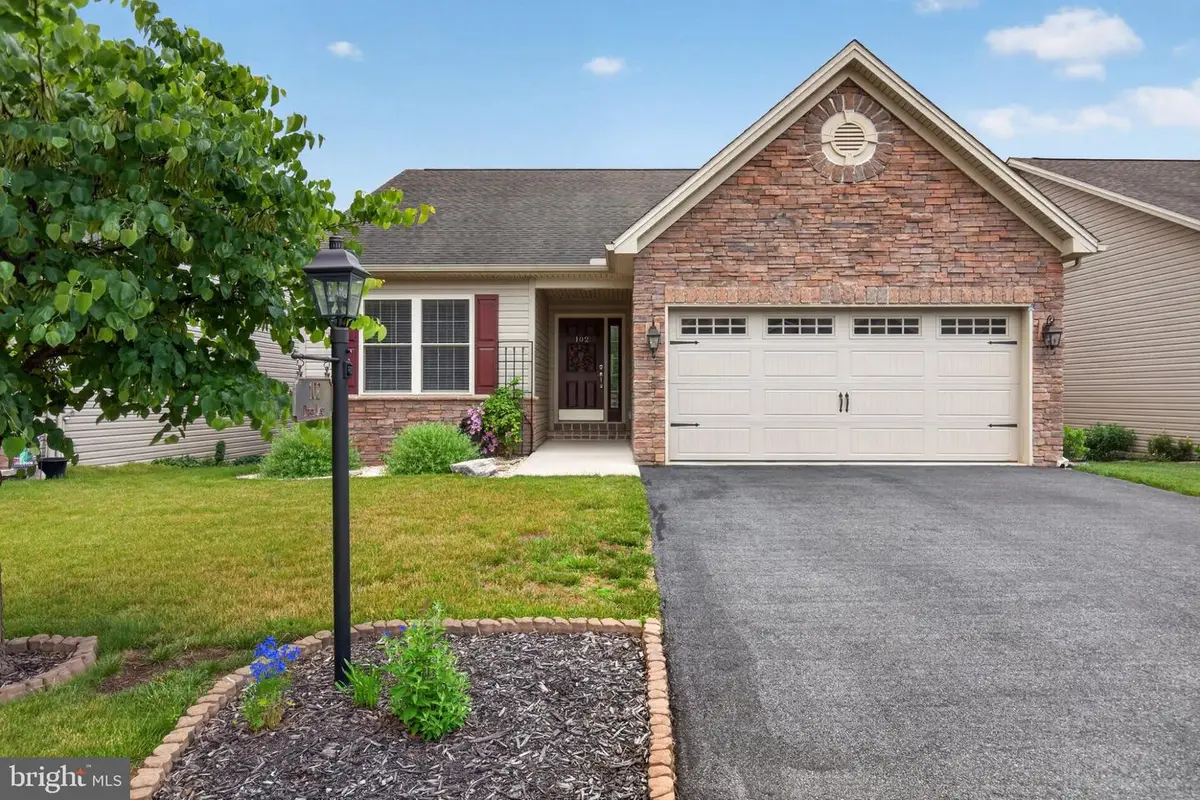 102 Drury Ln, Mechanicsburg, PA 17050 - #1