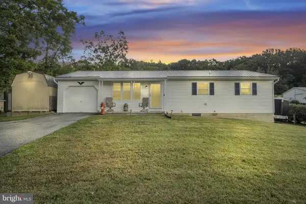 28 Mountain Street, MOUNT HOLLY SPRINGS, PA 17065