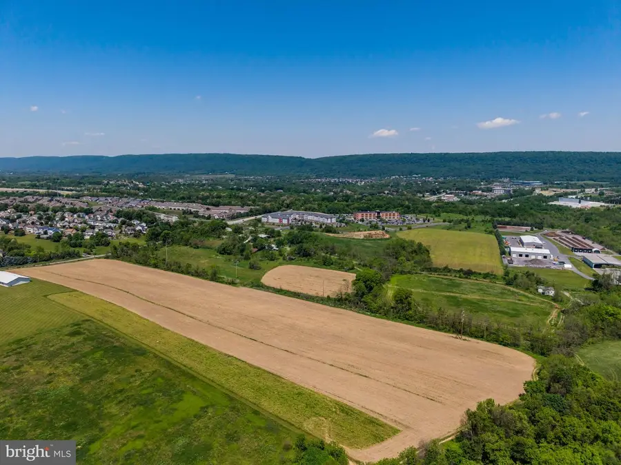 Lot 18 Technology Pkwy, Enola, PA 17025 - #3