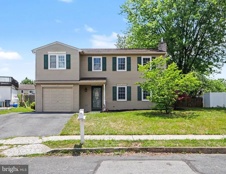 6 Kingswood Dr, Mechanicsburg, PA 17055 - #2