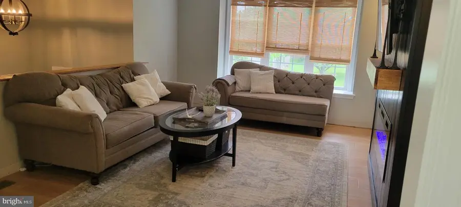904 Nixon Dr, Mechanicsburg, PA 17055 - #3