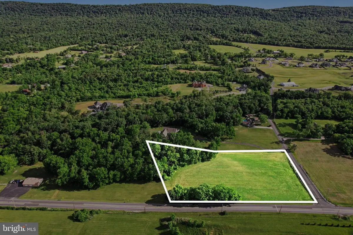 7166 Wertzville Rd, Carlisle, PA 17015 - #1
