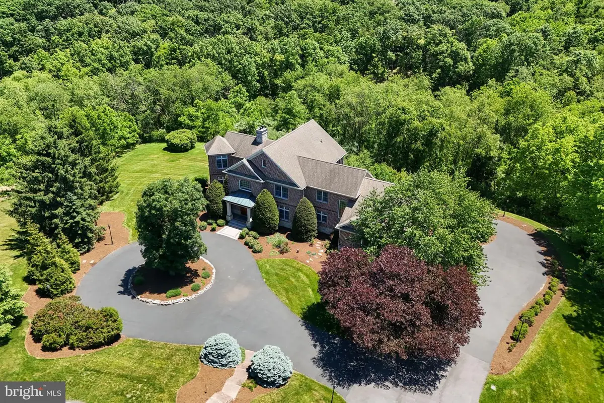3 Conestoga Lane, Mechanicsburg, PA 17050 - #1