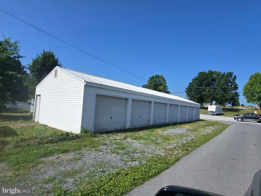 113 Chestnut Street, Mount Holly Springs, PA 17065 - #3