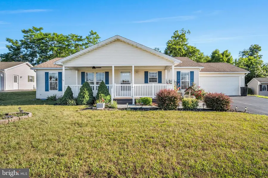 16 Orchard Avenue, Carlisle, PA 17015 - #2