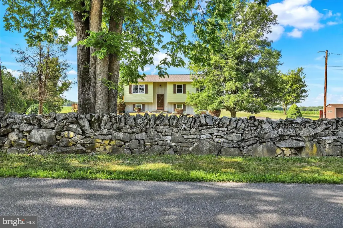 62 Oak Flat Rd, Newville, PA 17241 - #1