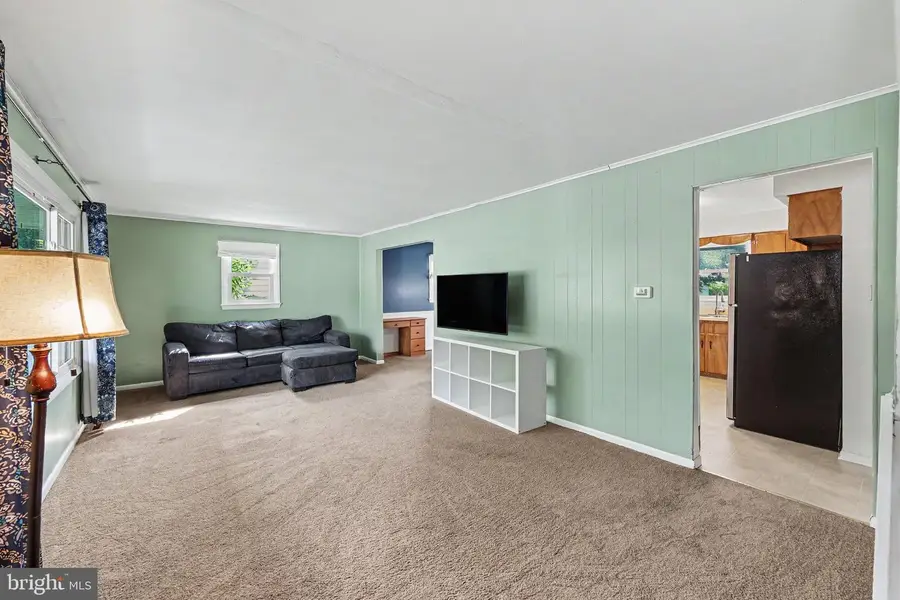 815 Fairview Rd, Carlisle, PA 17013 - #3