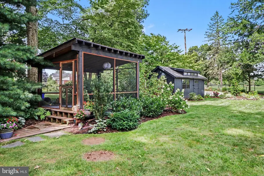 10 Country Club Pl E, Camp Hill, PA 17011 - #3