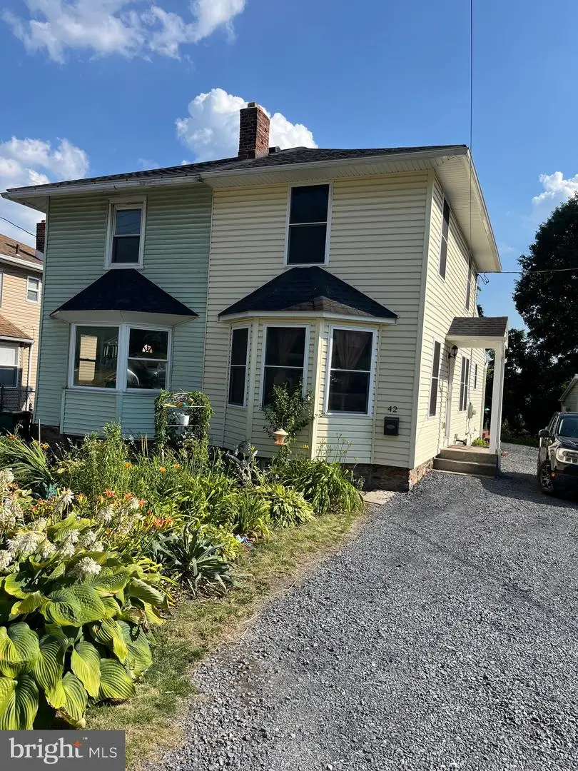 42 E Columbia Rd, Enola, PA 17025 - #1