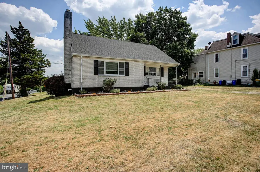 16 E Beale Ave, Enola, PA 17025 - #3
