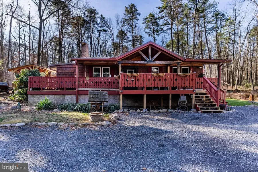 128 Pine Tree Dr, Newville, PA 17241 - #2