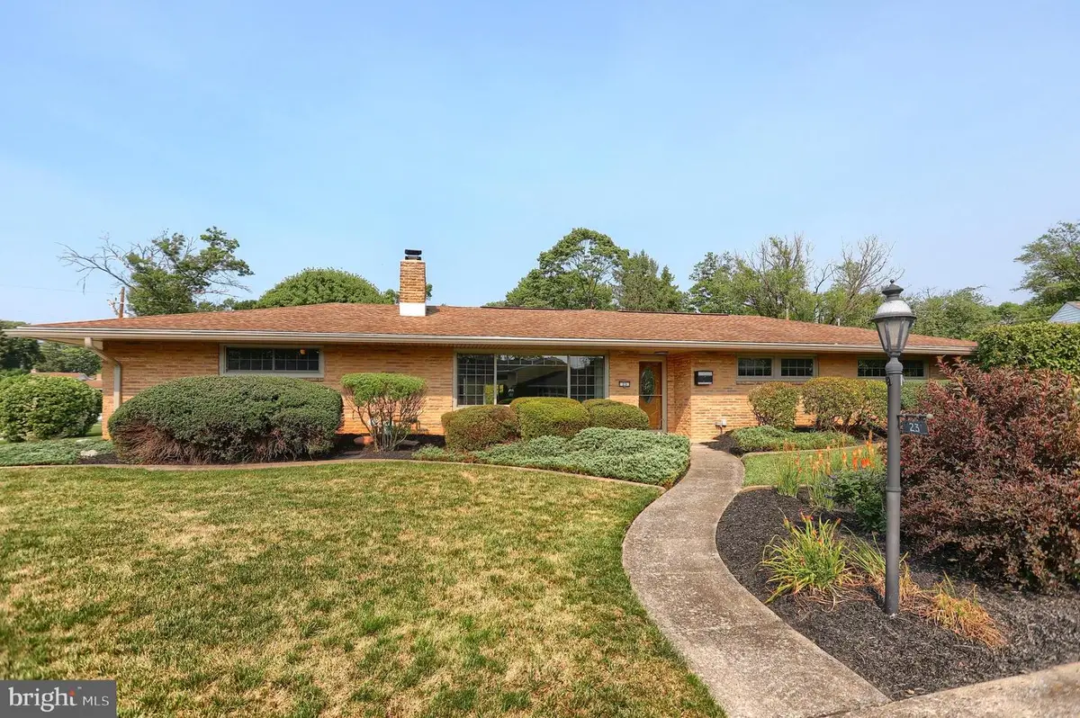 23 Columbia Dr, Camp Hill, PA 17011 - #1