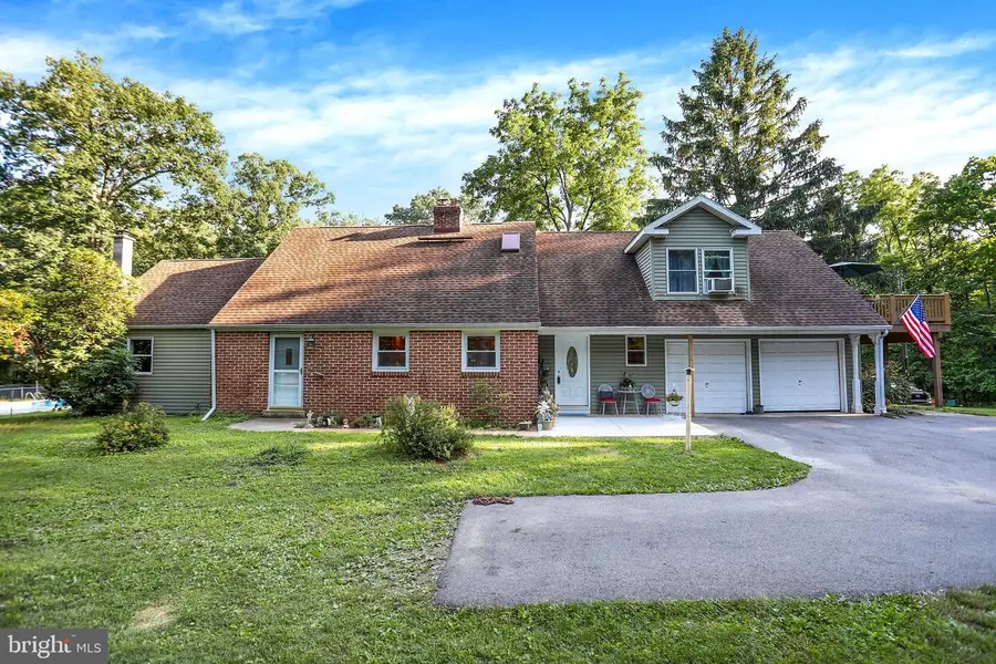 65 Sunnyside Dr, Carlisle, PA 17015 - #3