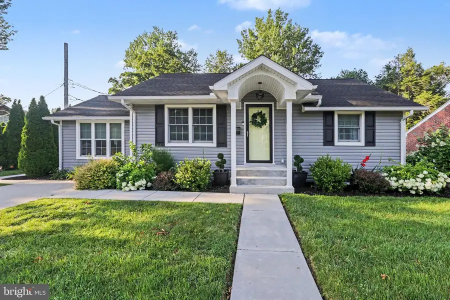 2003 Dickinson Ave, Camp Hill, PA 17011 - #2