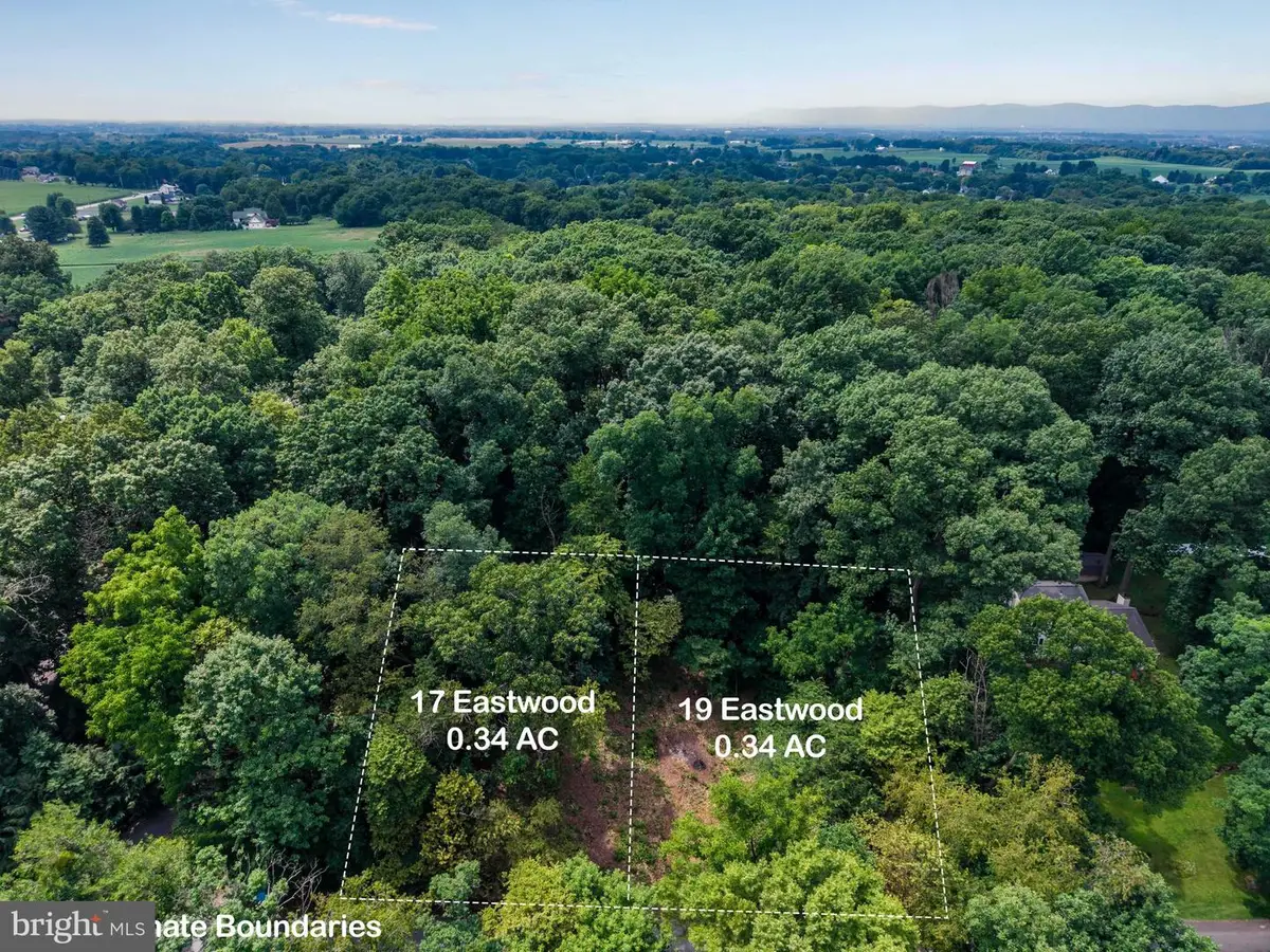 17-19 Eastwood Dr, Carlisle, PA 17015 - #1