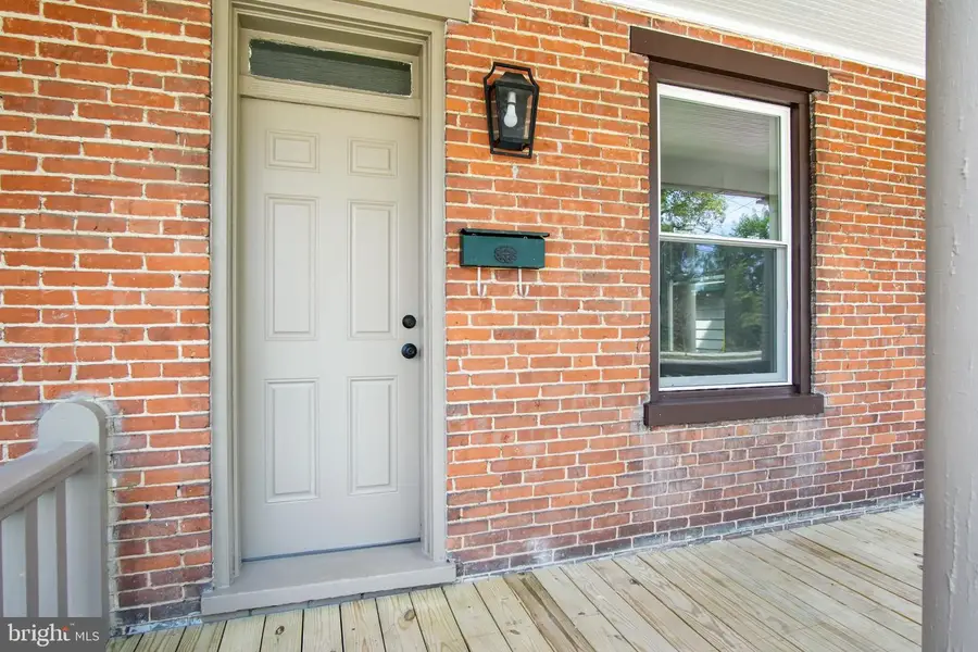 502 N College St, Carlisle, PA 17013 - #2