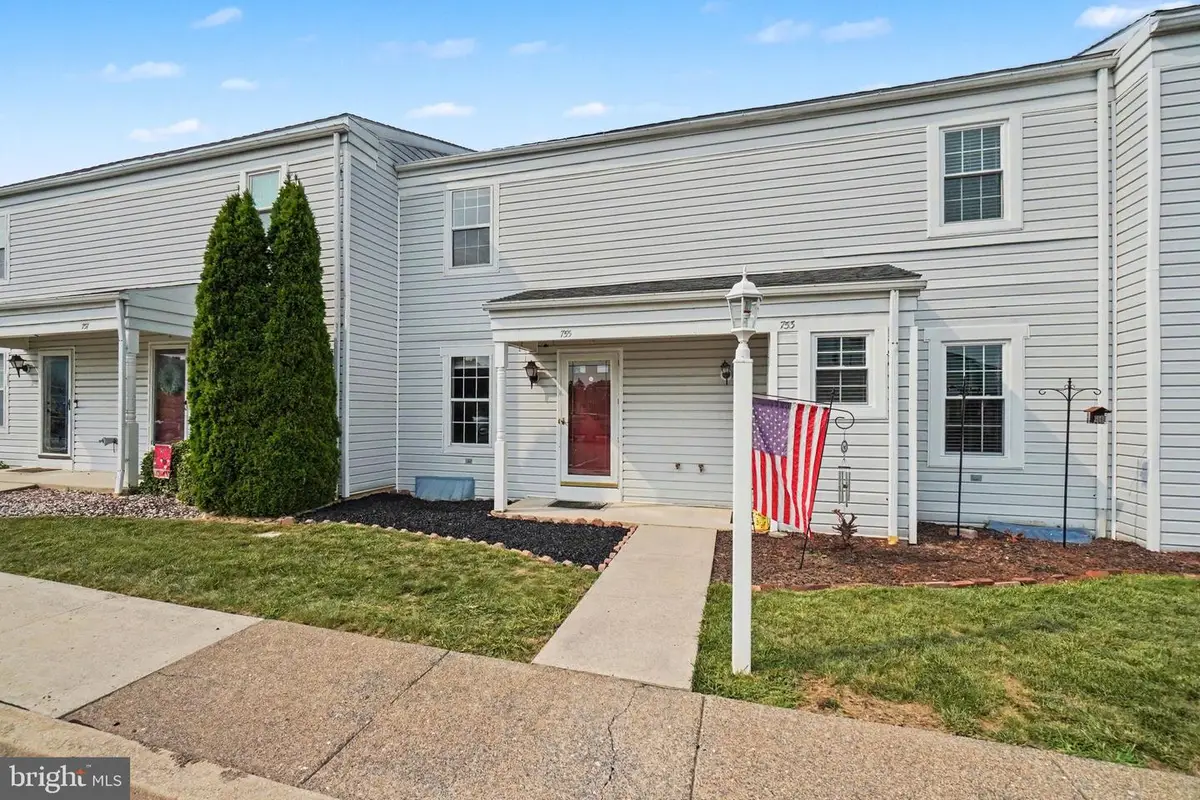 755 Old Silver Spring Rd, Mechanicsburg, PA 17055 - #1