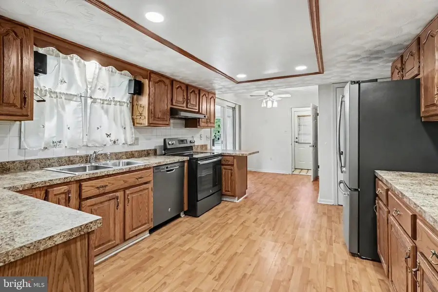 6 Strawberry Ln, Carlisle, PA 17013 - #3