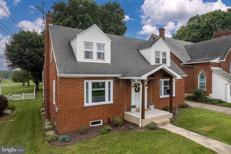12 Strohm Rd, Shippensburg, PA 17257 - #2