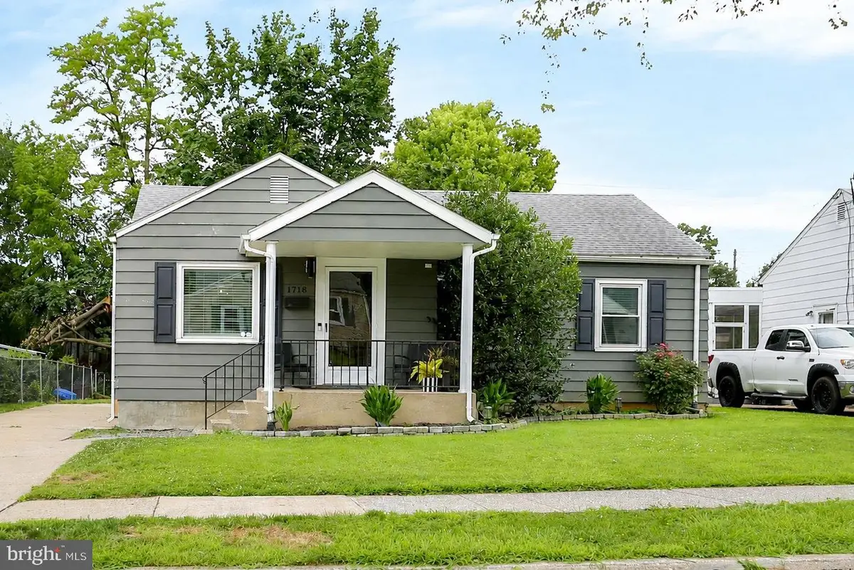 1718 Sherwood Rd, New Cumberland, PA 17070 - #1
