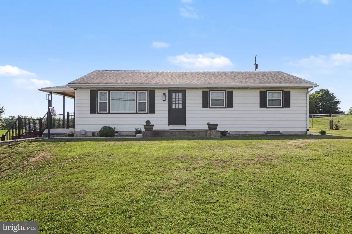 330 Doubling Gap Rd, Newville, PA 17241 - #1