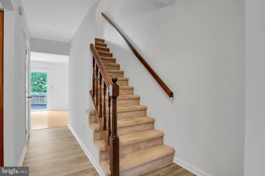 815 Allenview Dr, Mechanicsburg, PA 17055 - #3