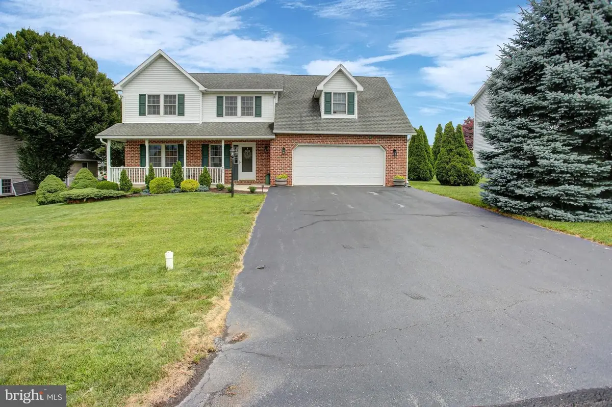 406 Freedom Dr, Shippensburg, PA 17257 - #1