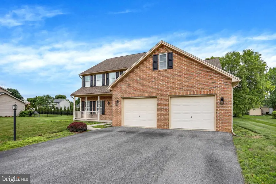 22 Coventry Dr, Carlisle, PA 17015 - #2