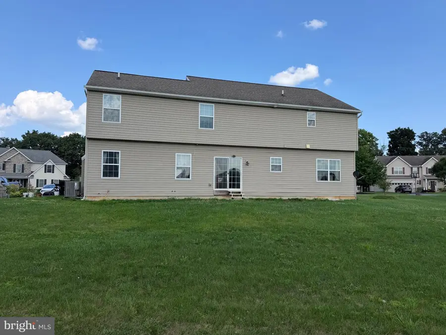 104 Bellows Dr, Carlisle, PA 17015 - #3