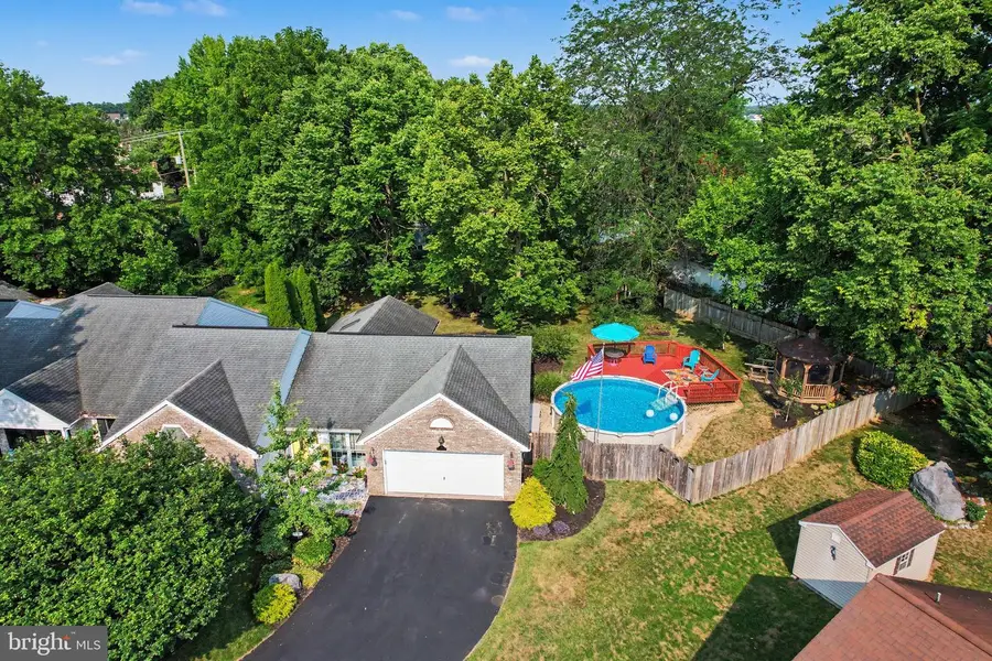 39 Greenspring Dr, Mechanicsburg, PA 17050 - #2