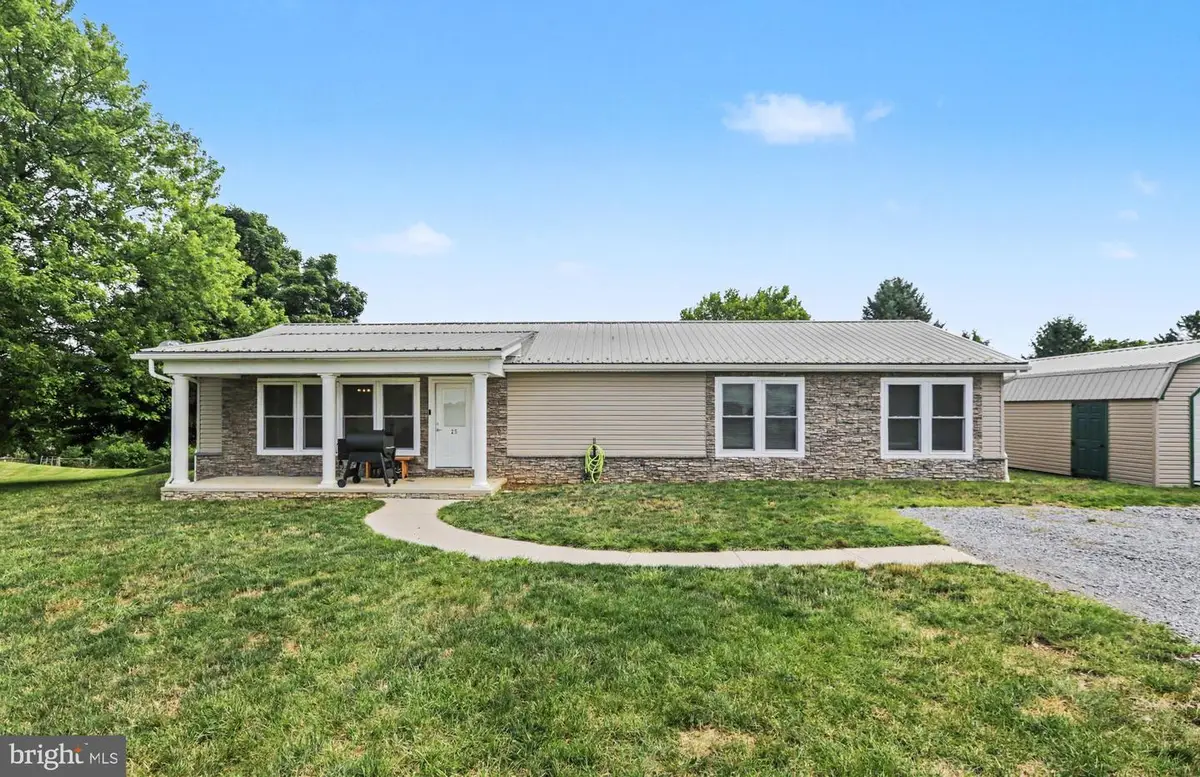 25 Peebles Rd, Newburg, PA 17240 - #1