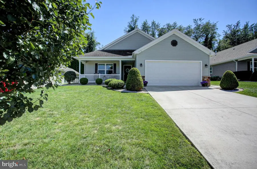 13 Colonial Ct, Shippensburg, PA 17257 - #2