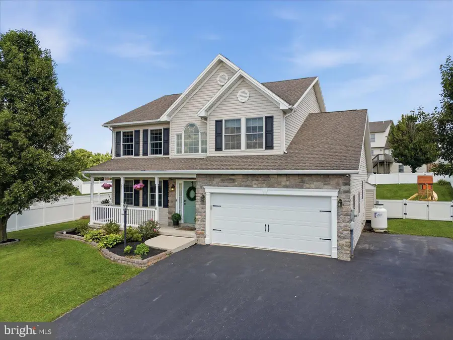 6 Feather Dr, Shippensburg, PA 17257 - #2