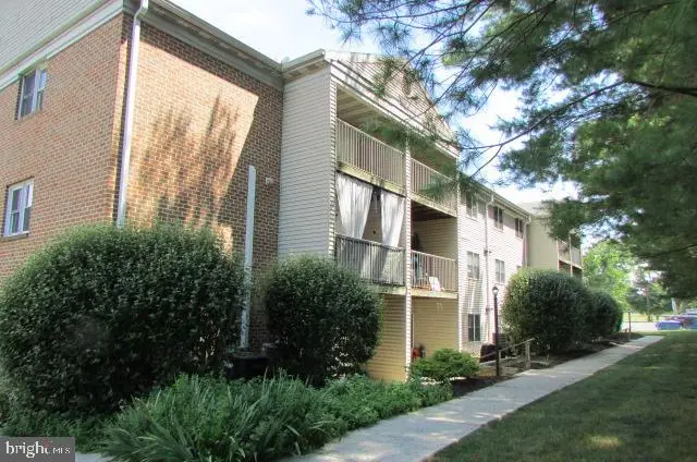 2101 Cedar Run Dr #206, Camp Hill, PA 17011 - #3