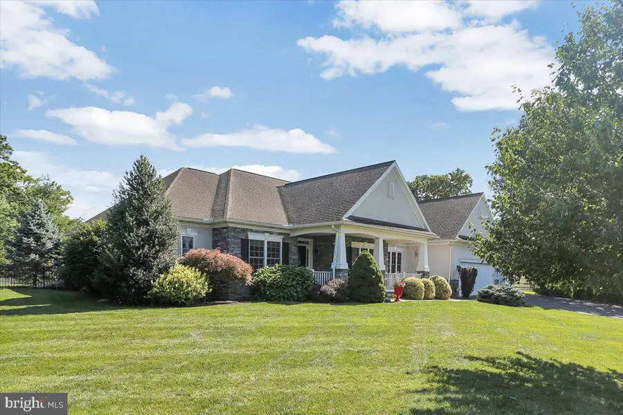 13 Springdale Way, Mechanicsburg, PA 17050 - #2