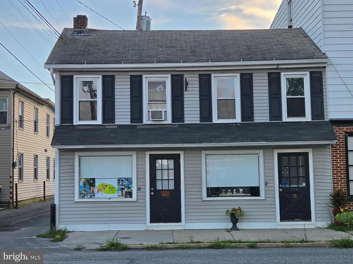 18-20 S Market St, Mechanicsburg, PA 17055 - #1