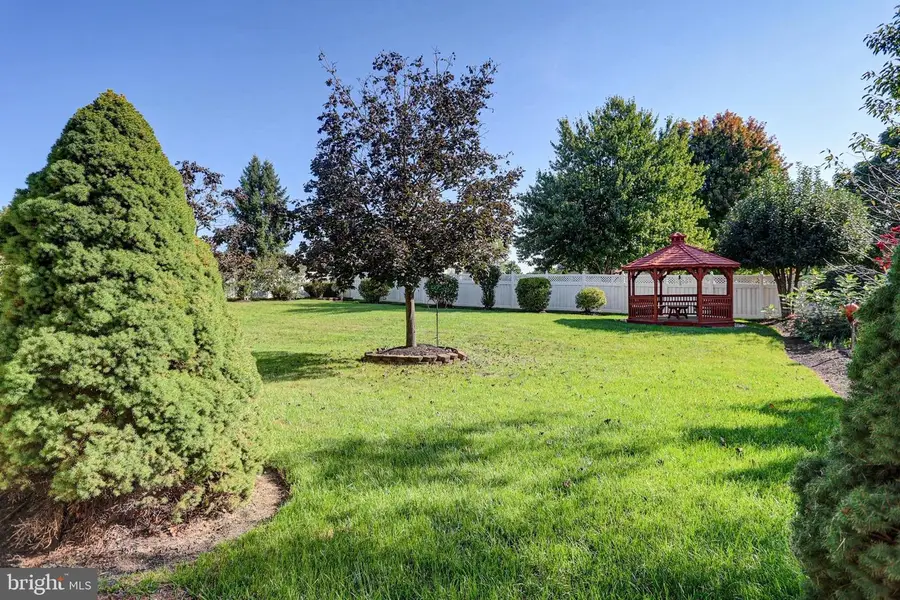 11 Cherish Dr, Camp Hill, PA 17011 - #2