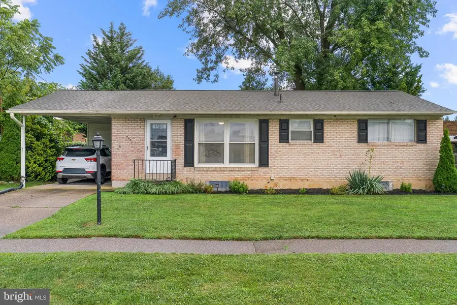 4630 S Clearview Dr, Camp Hill, PA 17011 - #2