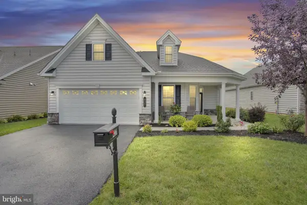 427 General Dr, MECHANICSBURG, PA 17050