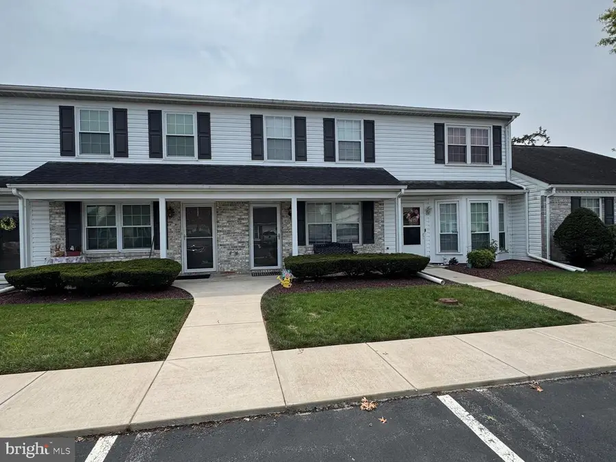 7 Southpoint Dr, Mechanicsburg, PA 17055 - #2