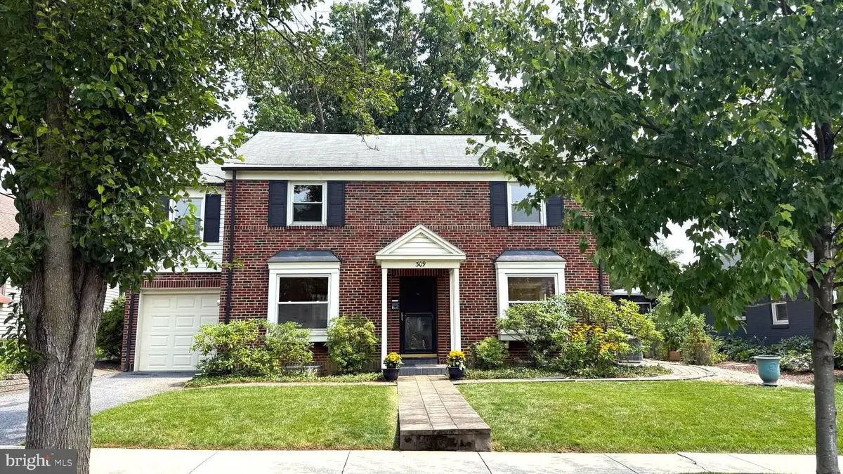 309 N 29th St, Camp Hill, PA 17011 - #1
