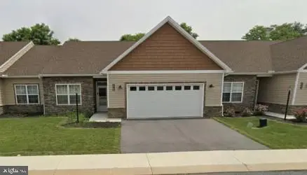 147 Blackbird Ln, Shippensburg, PA 17257 - #1