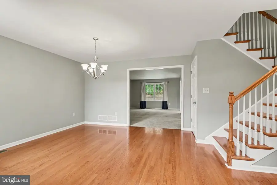 5135 Mendenhall Dr, Mechanicsburg, PA 17050 - #3