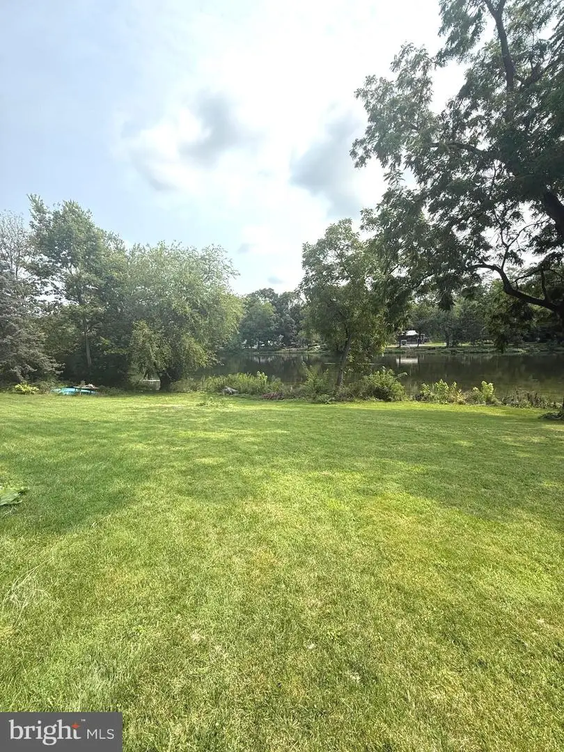 6 Creekside Ln, Camp Hill, PA 17011 - #2