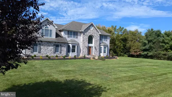 180 Meadow Ln, MECHANICSBURG, PA 17055